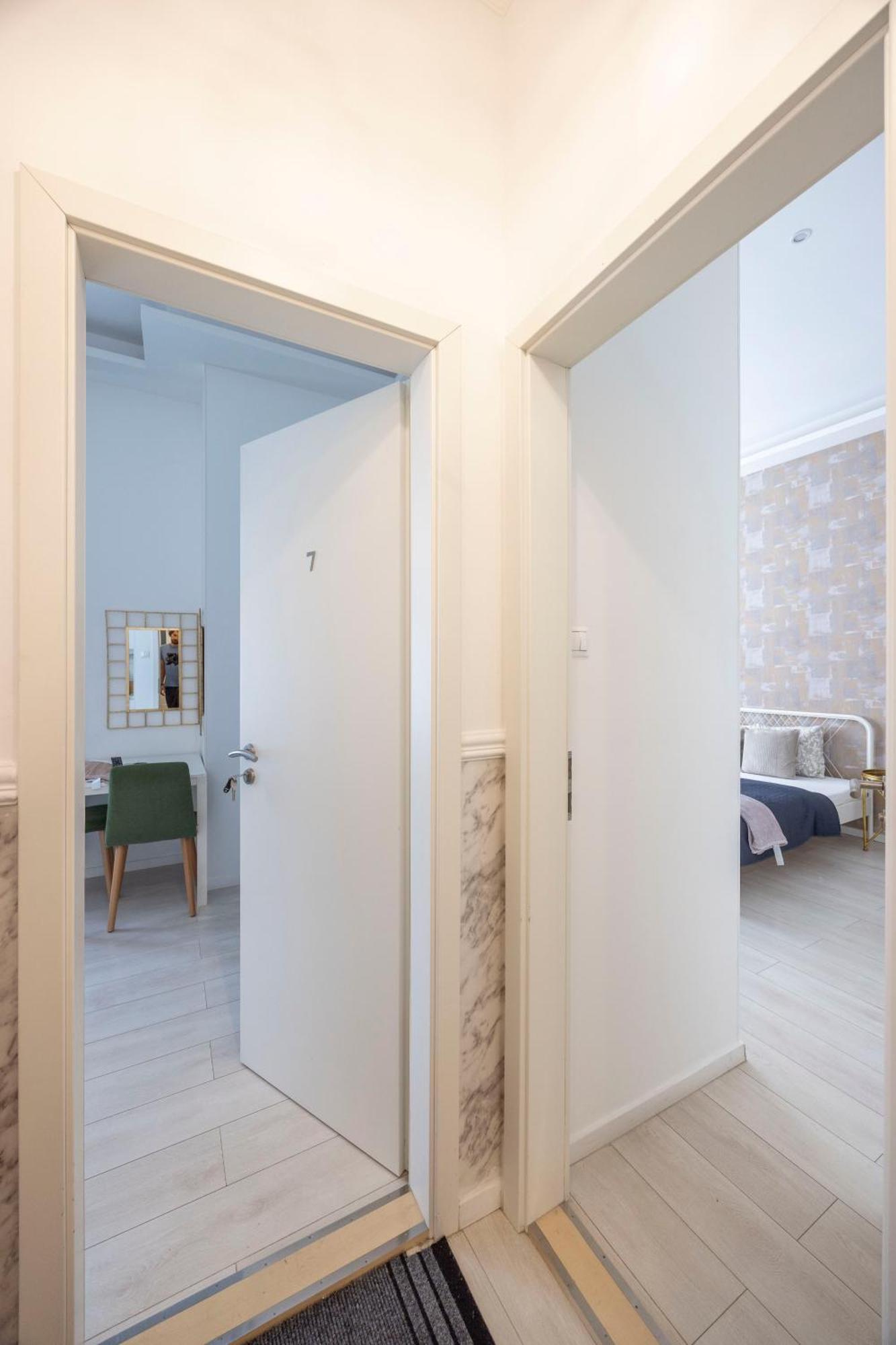 Exclusive Private In The Center Of Bp W 4bedrms, 4 Bathrms Apartmán